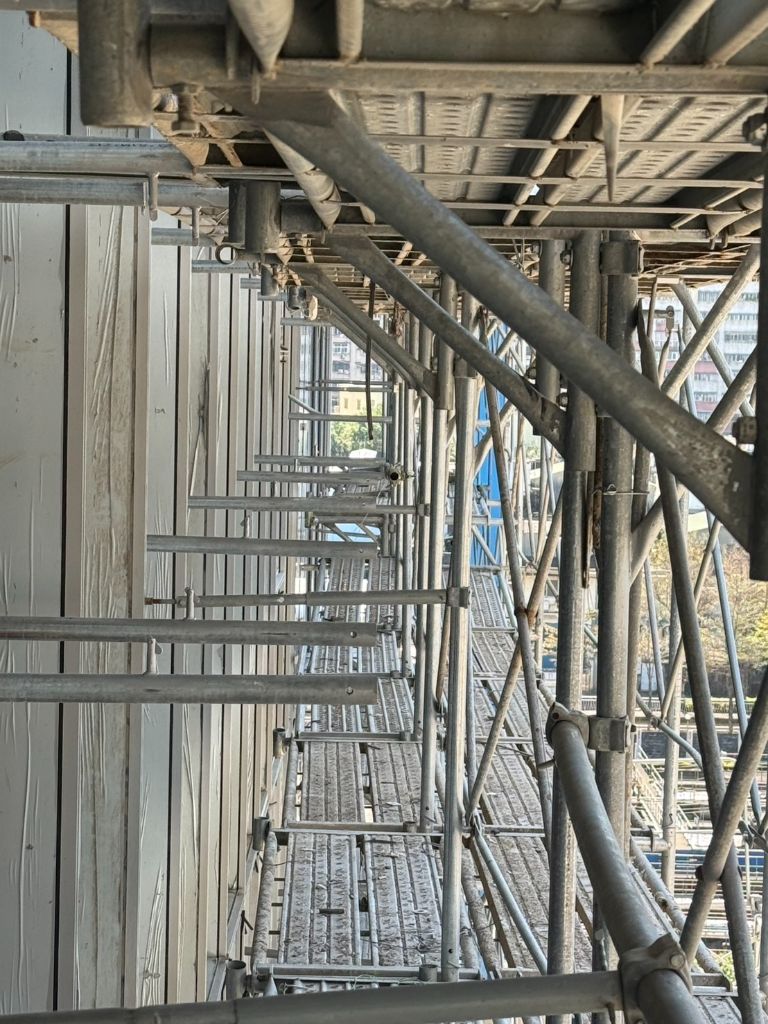 室內施工架大面積搭設
